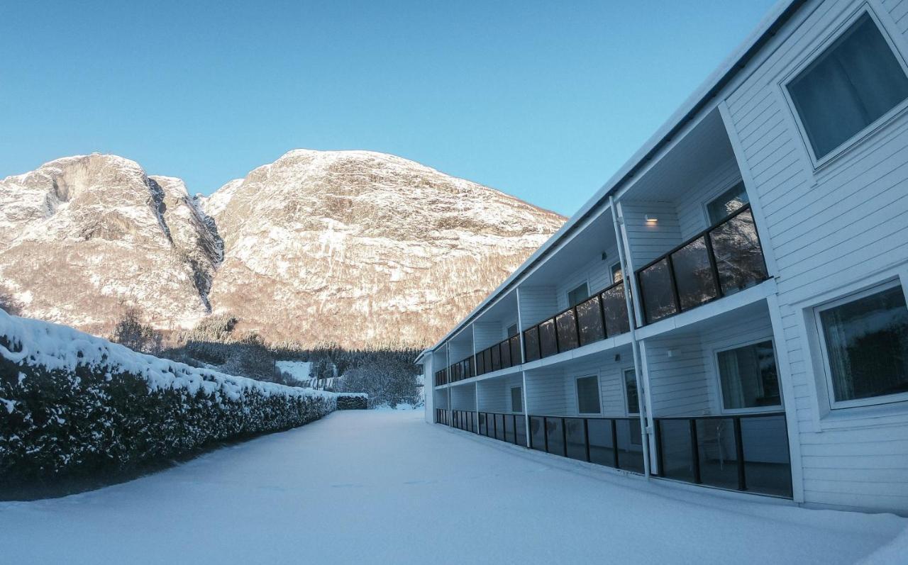 Loen Apartments Exterior photo