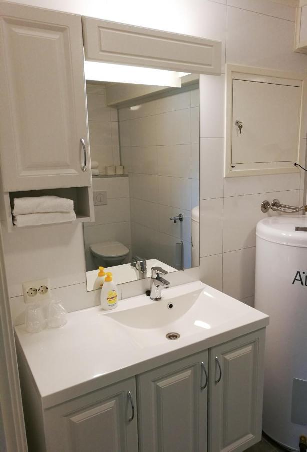 Loen Apartments Room photo